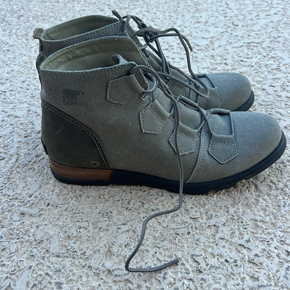 Sorel Major lace up canvas leather ankle boots 9.5 size - Picture 1 of 8
